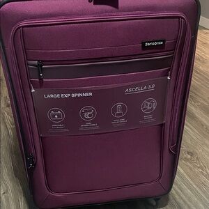 Samsonite Ascella 3.0 Plum Spinner Luggage